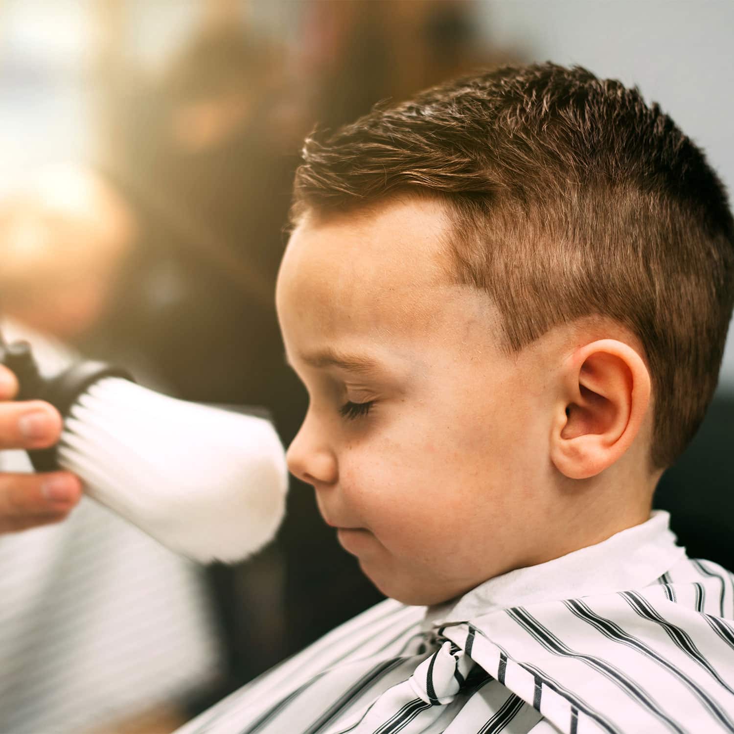 secret-de-cour-coupe-de-cheveux-enfant-paris-8